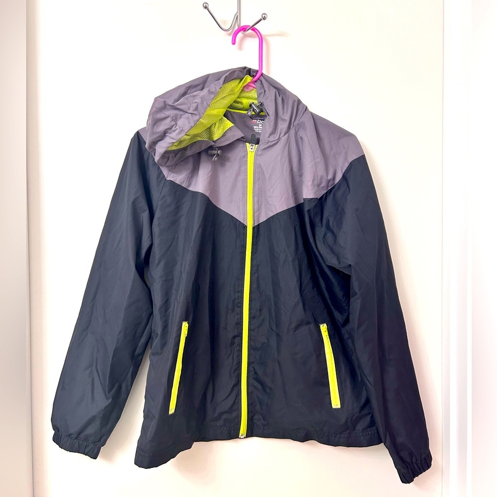 bcg Windbreaker Size M Like New